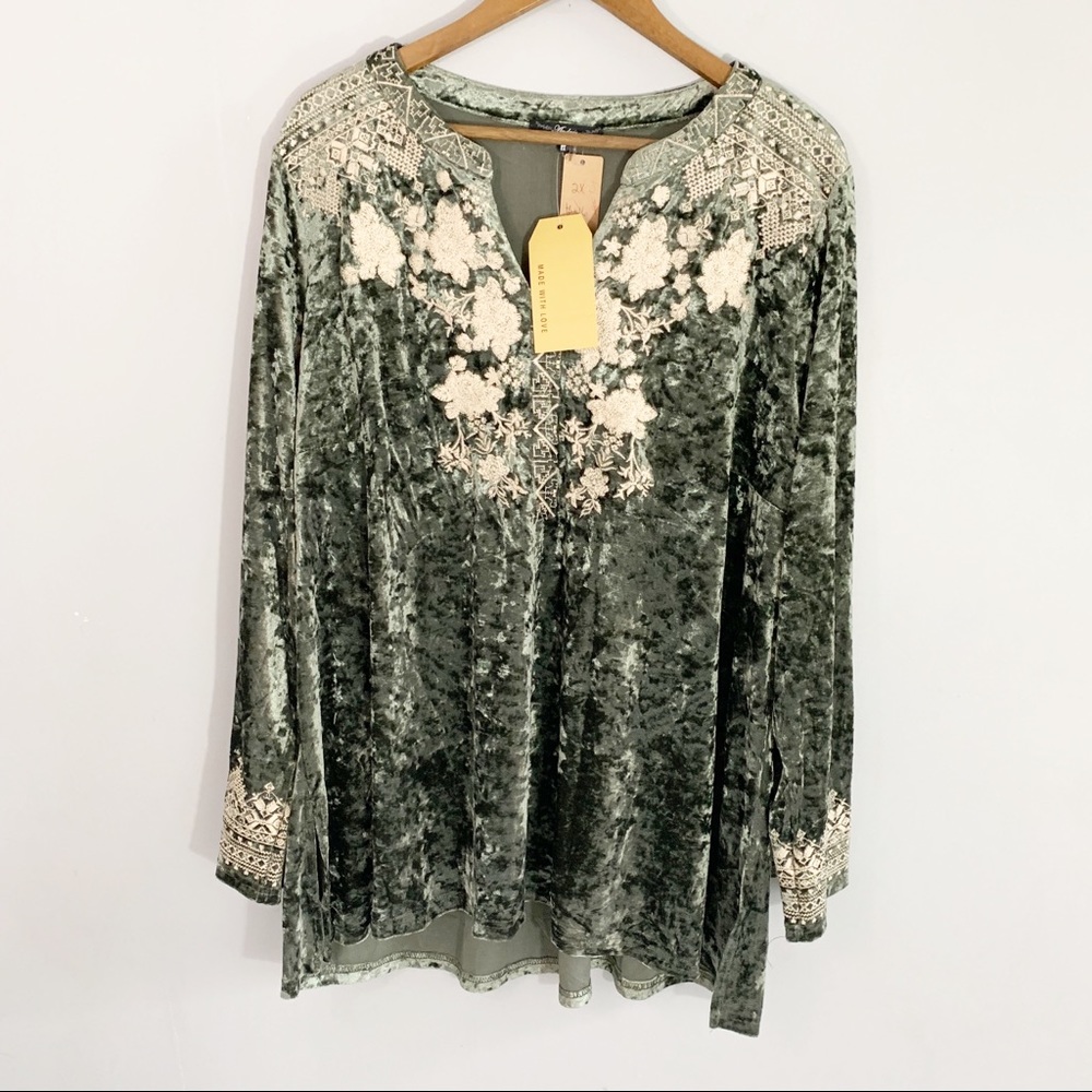 Andre by Unit Velvet Tunic 3x
